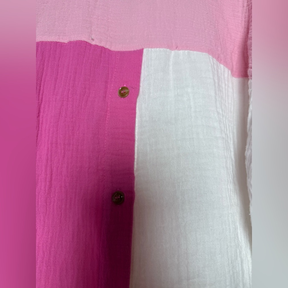 Entro Pink Color Block Style Button Up Top‎ - Picture 12 of 14